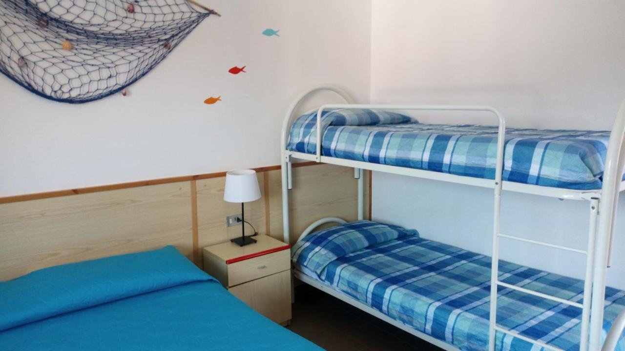Hotel Lupo Di Mare Marina di Castagneto Carducci Bagian luar foto